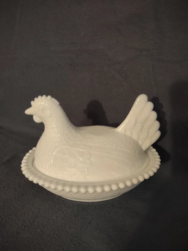 Vintage Hen on Nest White Milk Glass Dish / Indiana Glass Chicken candy dish