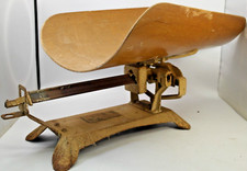 Antique Vintage Detecto Scales Inc. Beam Type Baby Scale Wooden