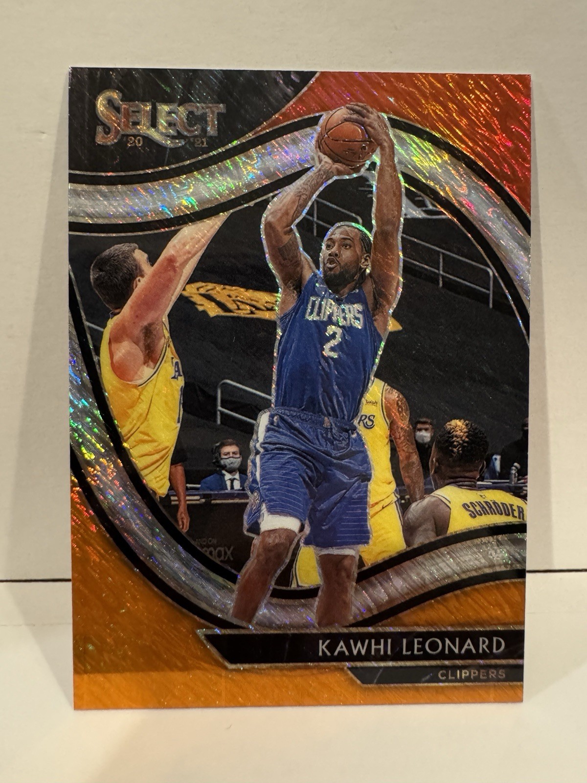 2020-21 Panini Select - Courtside Kawhi Leonard #208 Red White Orange Shimmer