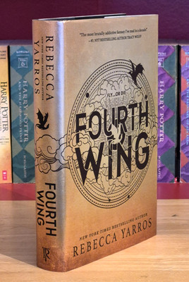 Fourth Wing, Rebecca Yarros, 1st Ed HCDJ 1st Printing SPRAYED EDGES, FINE/FINE