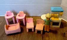Lote de muebles para casa de muñecas Little Tikes muñeca abuelo