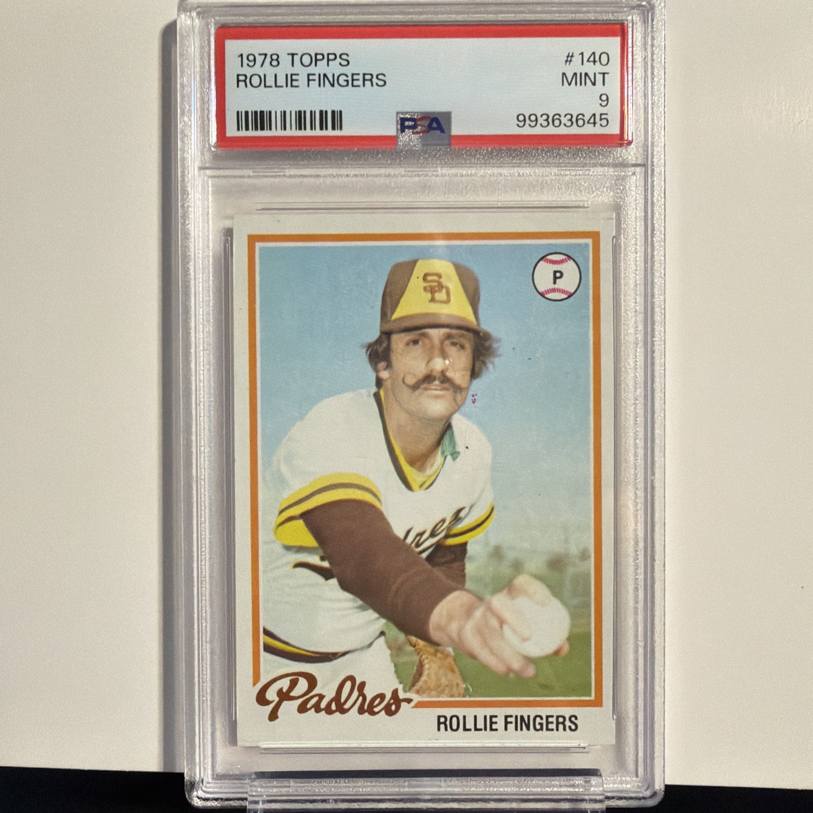 1978 Topps #140 Rollie Fingers PSA 9 HOF