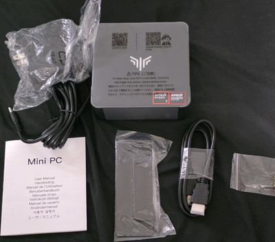 KAMRUI AM21 Mini PC Ryzen 7 7845HS 32GB 1TB SSD Radeon VESA HDMI Gray