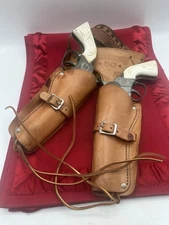 Vintage Mattel Fanner 50 Dual Leather Holster Toy Cap Guns Pistols Antelope Grip