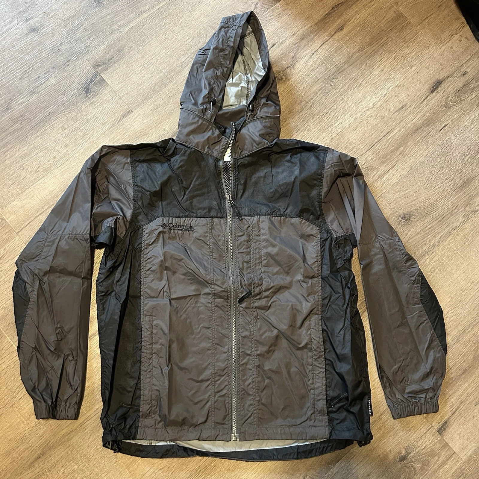 Columbia Men's Omni Tech Nylon Rain Packable Jacket Medium