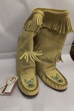 Bastien Industries Hiawatha Moccasins Style 2010XX Ladies Size 6