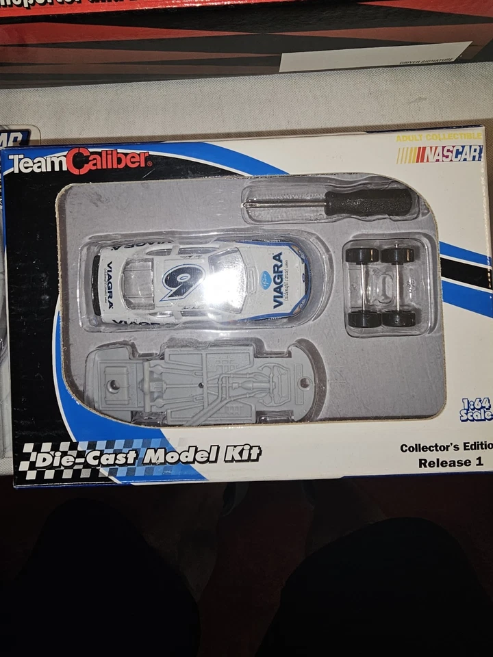 Mark Martin Racing - Image 3 of 4