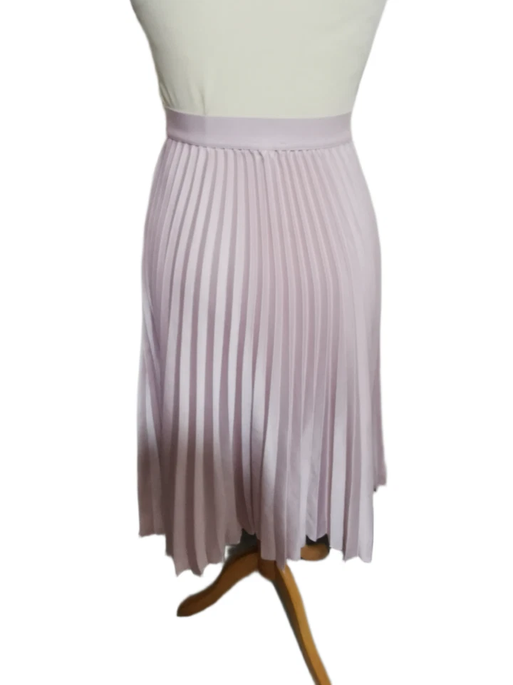 Lovely H&M Skirt Size XS - Image 3 of 3