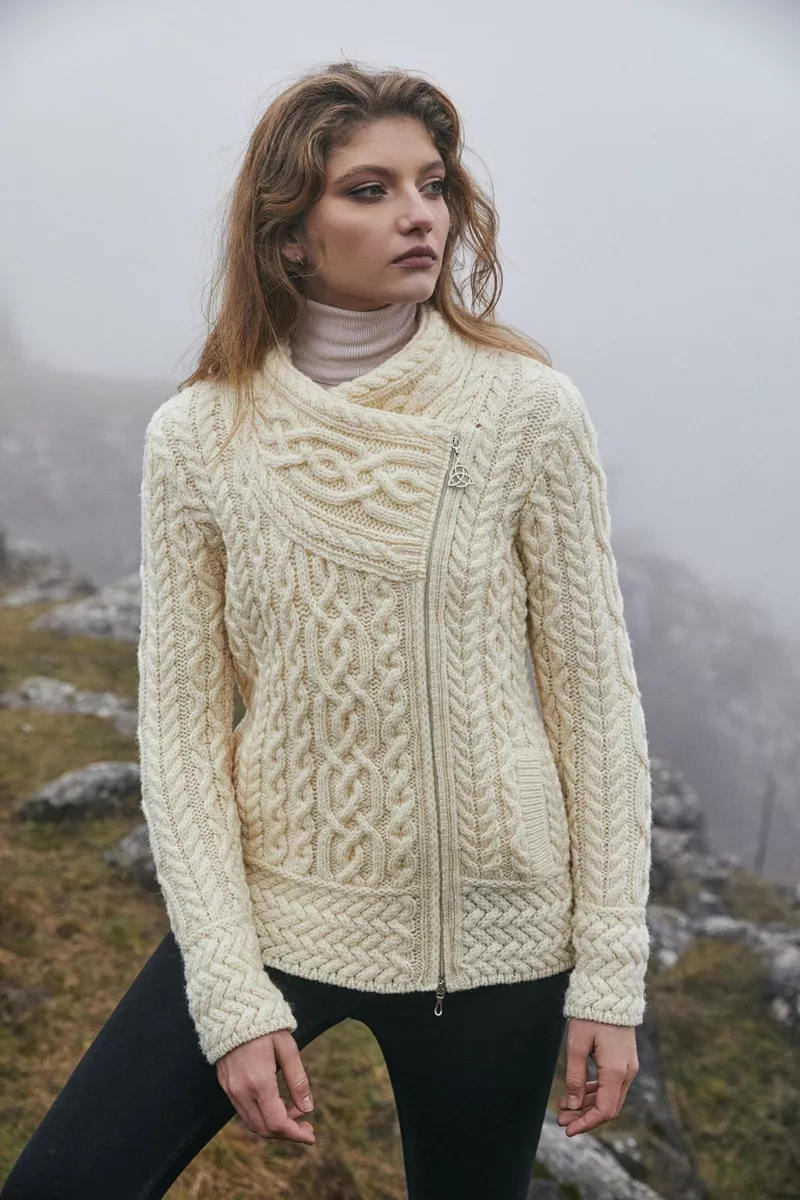 Cable knit hotsell cardigan womens