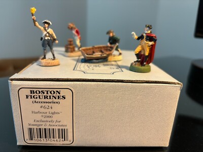 Harbour Lights #HL624 Boston Figurines