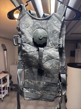 ACU / UCP Camelback Hydration Carrier USGI 100 OZ 3L System US Army No Bladder