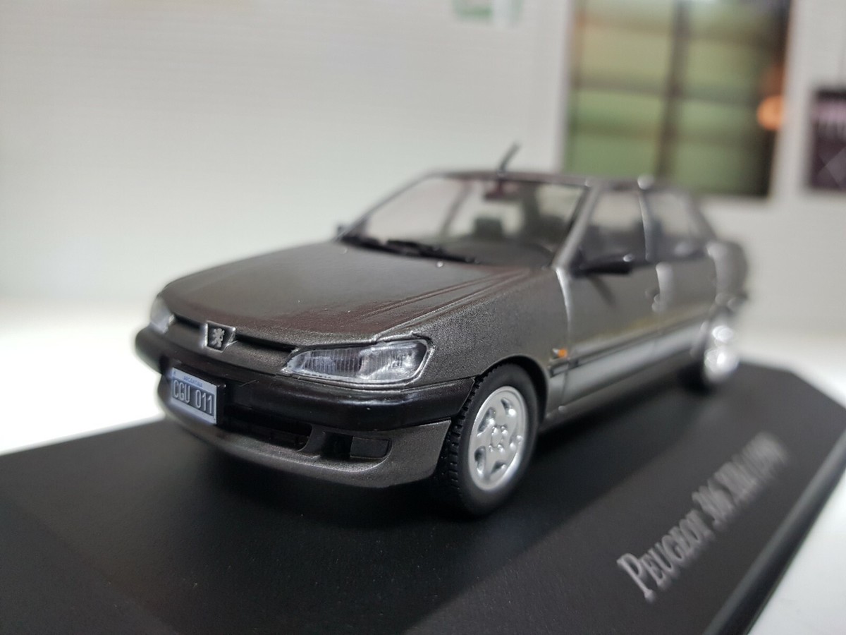 1:43 Peugeot 306 XRd Model Diesel NXD Grey 1998 Diecast Car Salvat