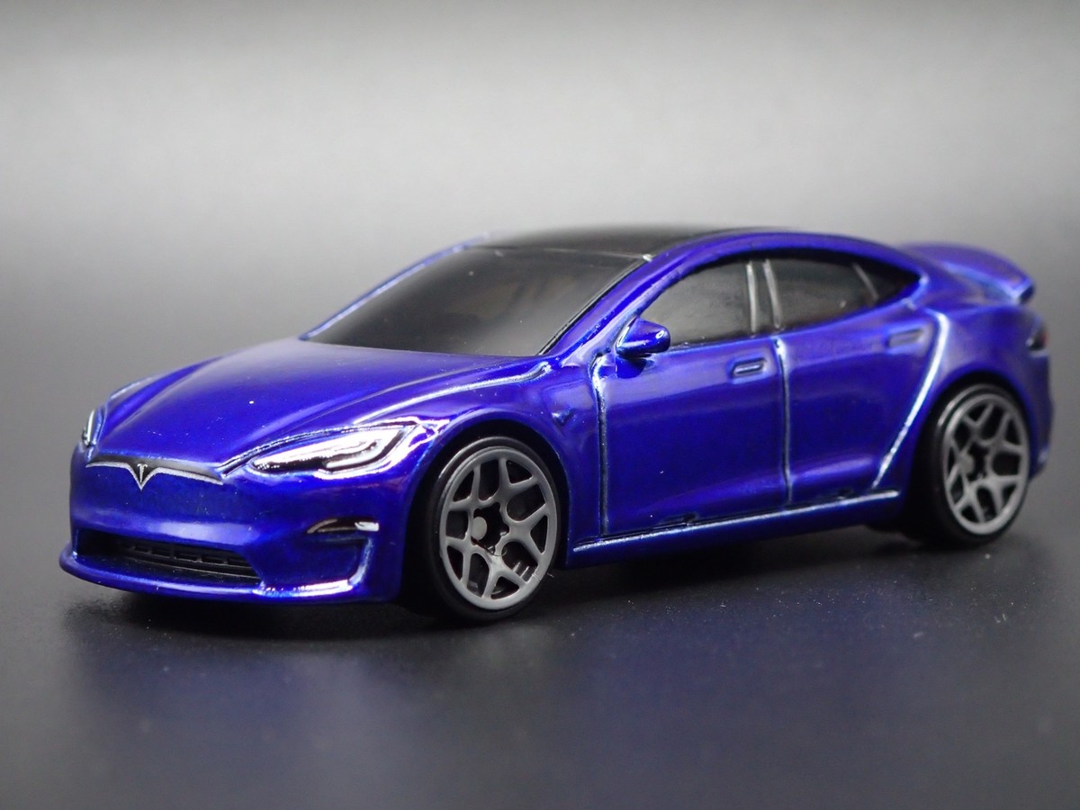 vip テスラ　モデルS ブルー　1/64 ミニカー　青　Tesla ' Amazon.co.jp: vip テスラ モデルS ブルー 164 ミニカー 青