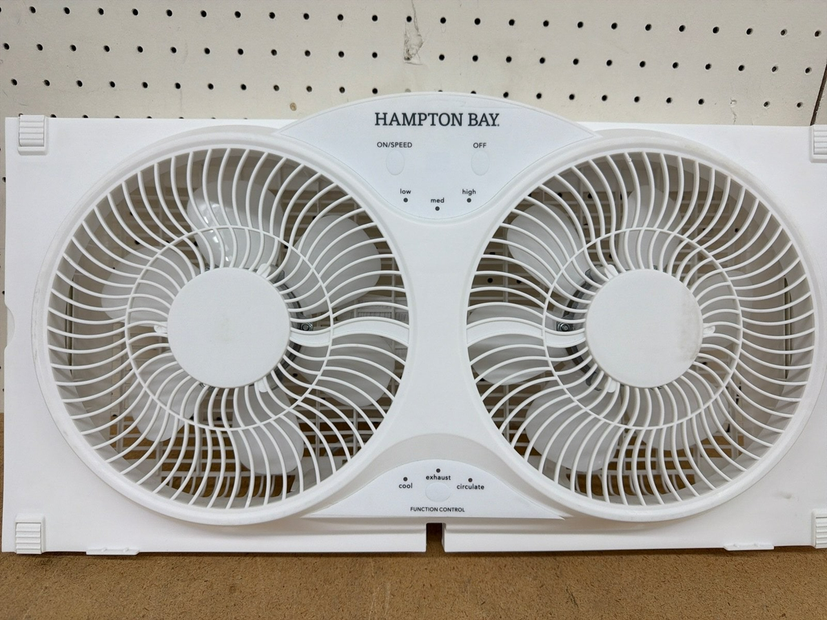 Hampton Bay 9 in. 3-Speed Digital Window Fan NO LEGS OR REMOTE | eBay