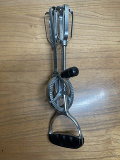 Stainless Steel Vintage Egg Beater Hand Mixer with Manual Crank