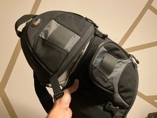 Lowepro sling 200 aw (all weather)
