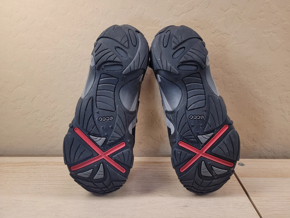 Ecco Biom Lite Mary Jane Walking Shoes Black Gray Womens Size EU 38 US 7-7.5 - Image 3 of 4