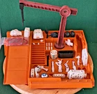 Vintage 1979 Kenner "STAR WARS DROID FACTORY" - Near complete