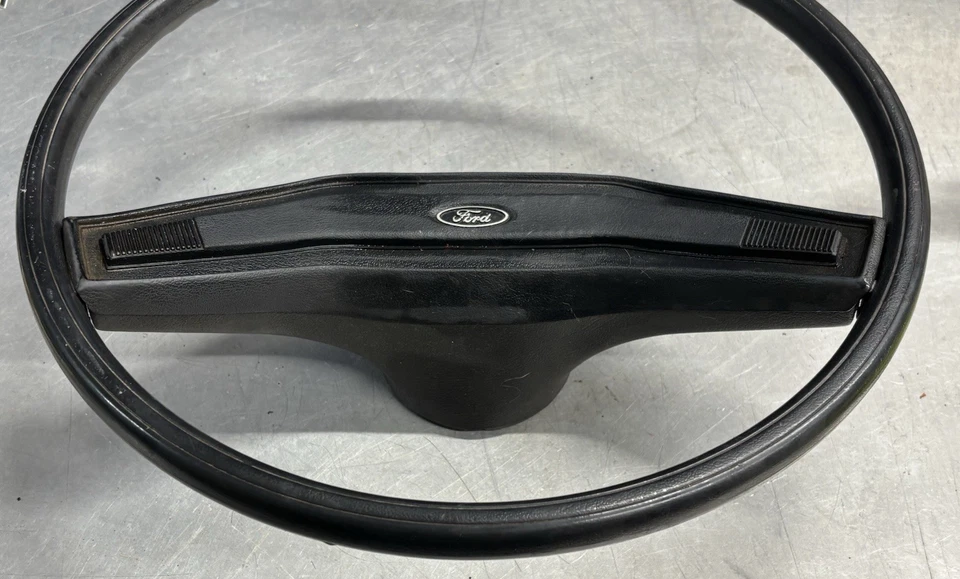 1980-1986 Ford F150 F250 F350 Bronco Thin Ring Steering Wheel W/Horn Button OEM Foto 2 de 4