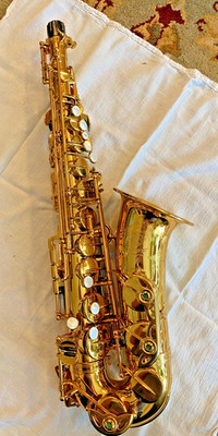 Great Condition Selmer Mark VI Alto Saxophone 203xxx w/case, original lacquer