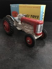 Tracteur Massey-Ferguson 65. Tractor. Corgi Toys ref 50. AAA. Boîte AAB. Rare.