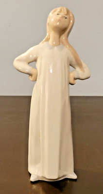 Vintage Lladro Girl With Attitude Hands On Hips Hand Made In Spain