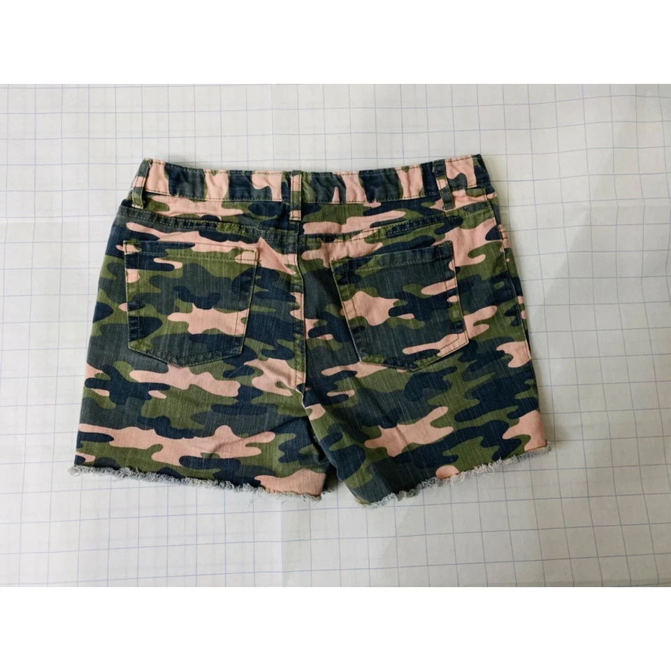 Pantalón Corto Denim Mujer Talla 12 Verde y Rosa Camuflaje Envejecido Foto 3 de 4