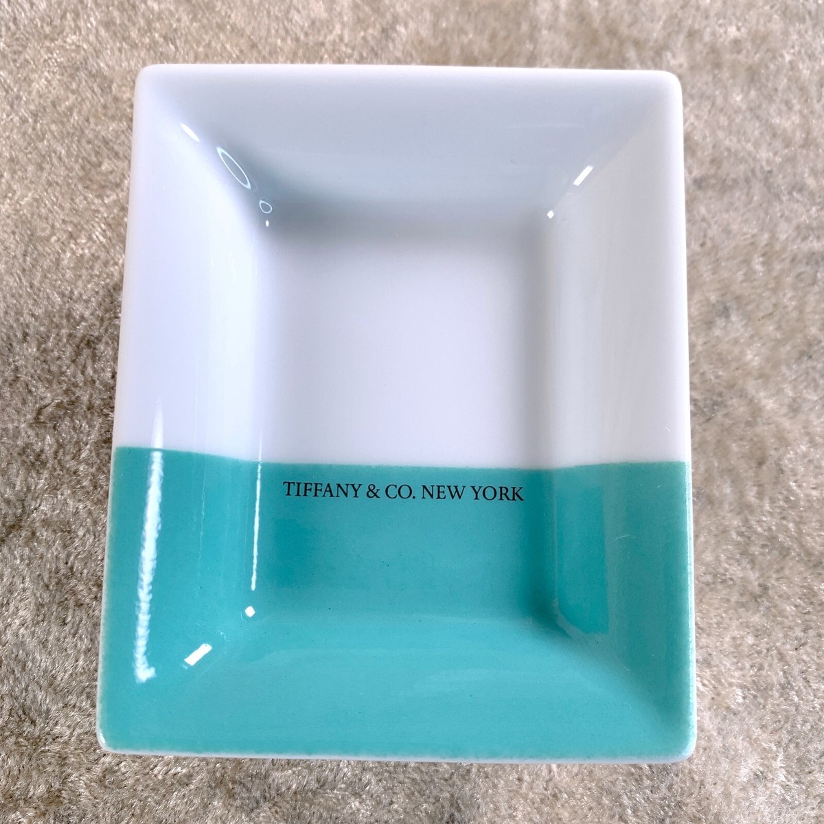 Tiffany & Co. New York Mini Vide Poche Change Tray Porcelain 13442