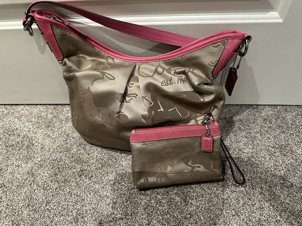 coach purses used Champagne And Pink With Zip Pouch