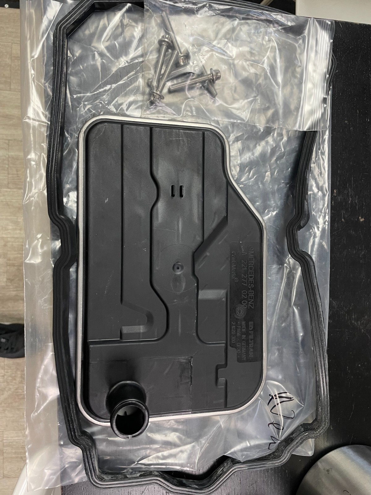 MERCEDESBENZ A2212770200 Cross reference oil filters