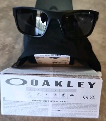 🔥 Oakley Drop Point Sunglasses - Matte Black Grey 009367 60mm