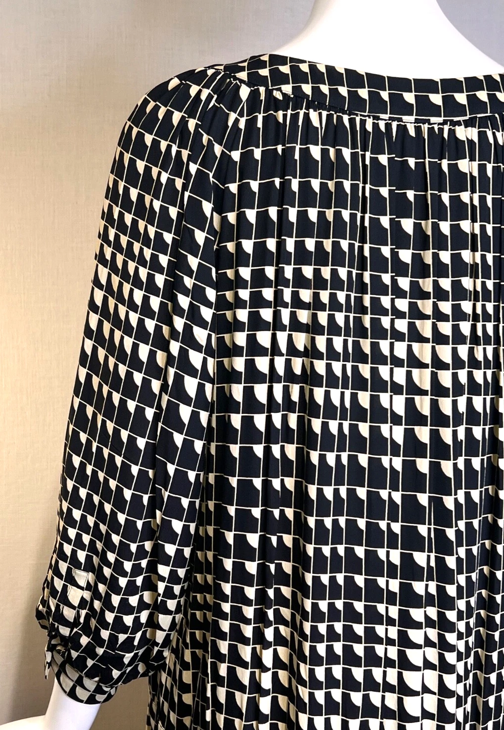 Abito midi CELINE by Hedi Slimane crema e nero stampa ottica taglia M FR38 nuovo senza etichette