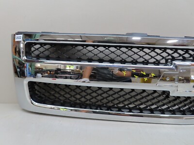 2007-2011 CHEVROLET SILVERADO 1500 FRONT BUMPER GRILLE GRILL OEM
