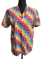 Peaches Scrub Top XS Multicolor Geometric V-Neck Pockets Short Sleeve