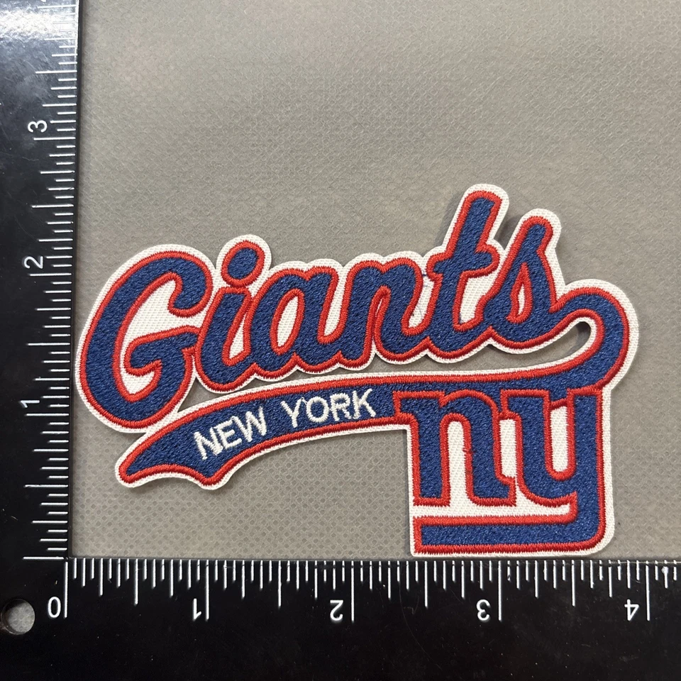 NEW YORK GIANTS IRON ON EMBROIDERED PATCH