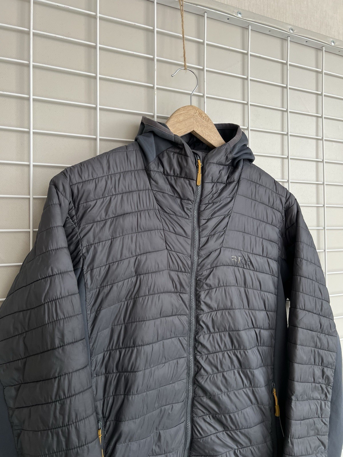 Rab Cirrus Flex Hoody Down Puffer Jacket Mens Size S Full Zip Grey Lightweight image 3