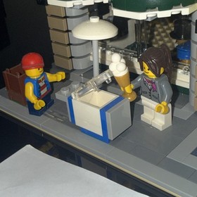 LEGO 10211 Grand Emporium | Visibly Complete! No Manual