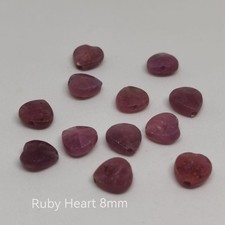 Kamień szlachetny z naturalnego rubinowego serca 8mm