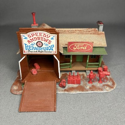 HO Scale Tyco Pola Speedy Andrews Repair Shop