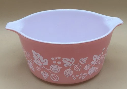 Vintage Pink Pyrex Gooseberry Casserole Dish | 1 Qt | Model 473