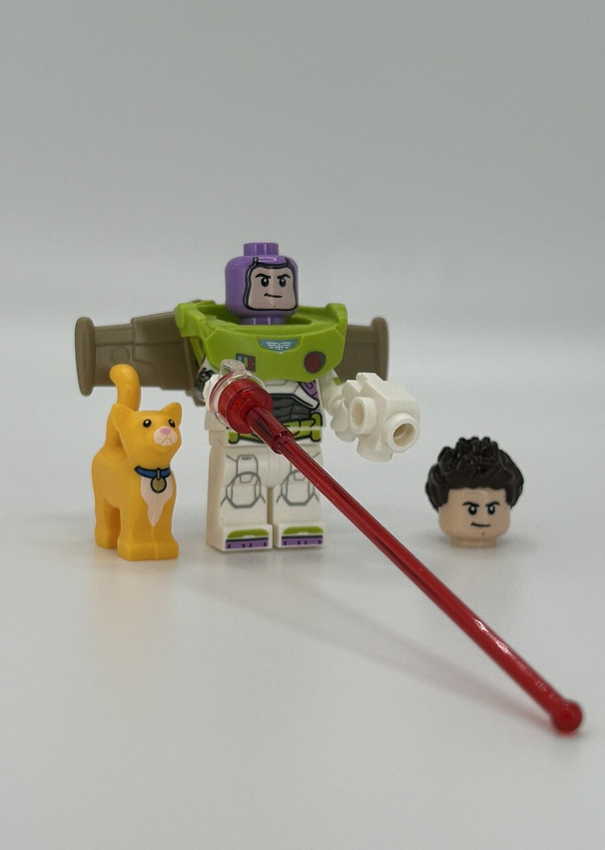 NEW LEGO Buzz Lightyear Sox Toy Story Disney Pixar 76831