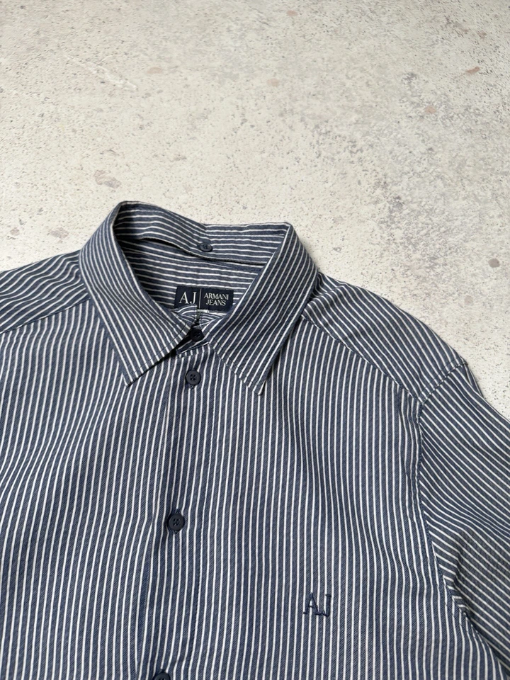 Vintage Armani Jeans Button up Short Sleeve Shirt Striped Blue Size M - Image 3 of 4