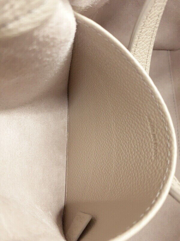 CELINE Cuir Triomphe Small Hippo Drawstring Bag 111013 CELINE Cuir Triomphe Small Hippo Drawstring Bag 111013
