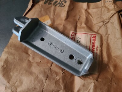 NOS OEM KAWASAKI ZX750 TURBO ZX900 RIGHT FRONT STEP PART# 34028