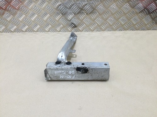 BMW 5ER F10 F11 STOßSTANGE VORNE BINDER DUMPER RECHTE SEITE 7158874 2012