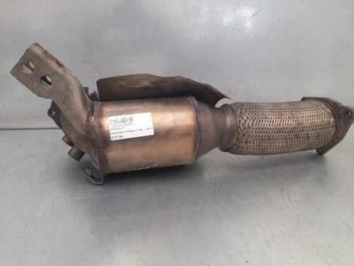 30751389 Catalizzatore per VOLVO XC90 D5 R-Design (7 Sitze) 2010 2556271 - Foto 1 di 10