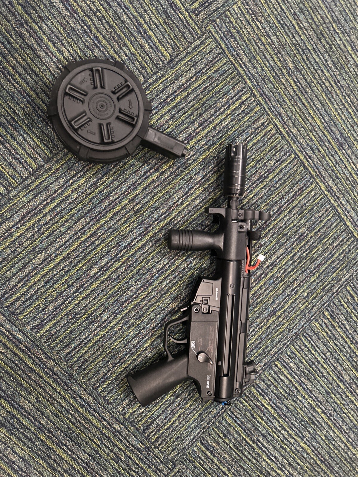 Umarex H&K MP5K 6mm BB AEG Competition Airsoft Gun/ Only Been Used Once ￼