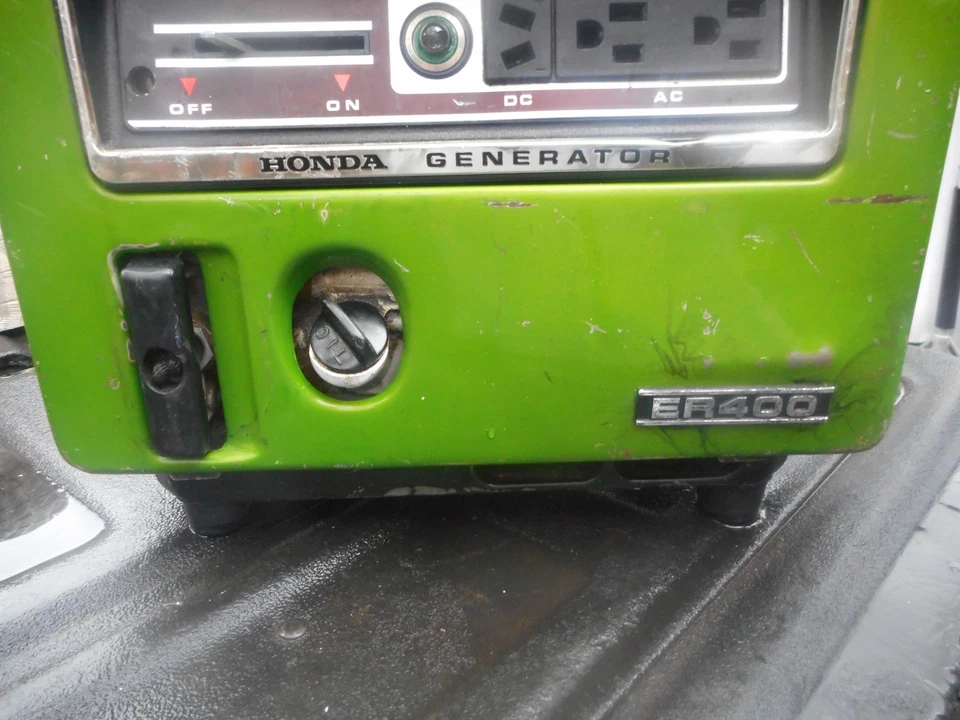 Vintage Honda ER400 Vintage Generator Rare Will Start & Run A Minute Then Die - Image 3 of 4