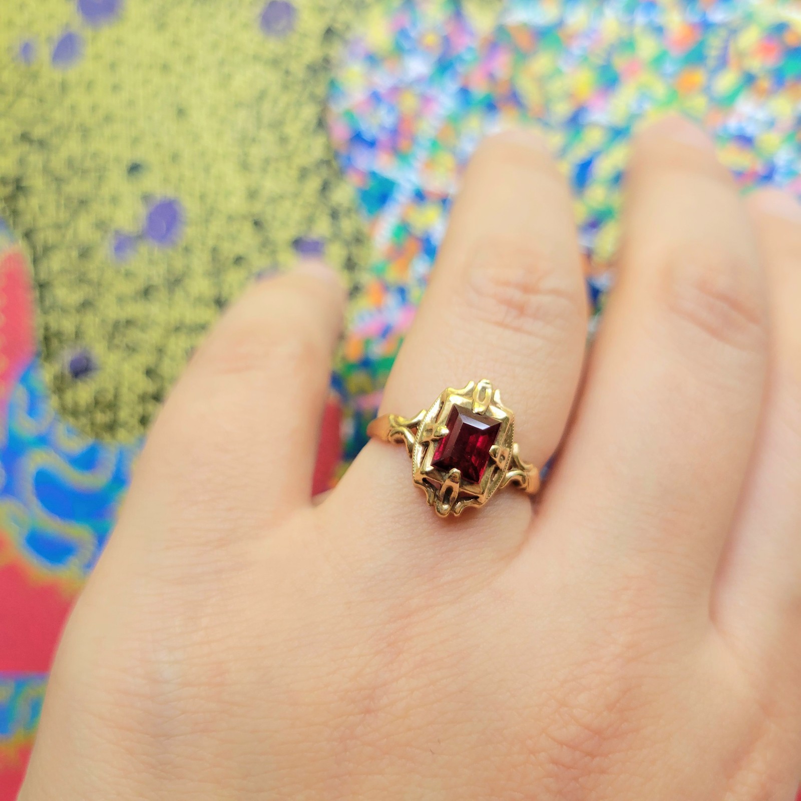 Vintage 10K Solid Gold Simulated Ruby Ornate Ring… - image 19