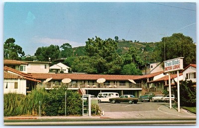 Postcard CA Laguna Beach California Trade Winds Motor Lodge Phone Booth CA32